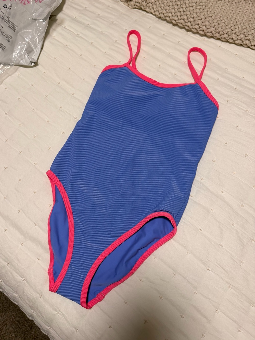 Lainsnow NWT Bahama Berry Figure Eight One-Piece Swimsuit